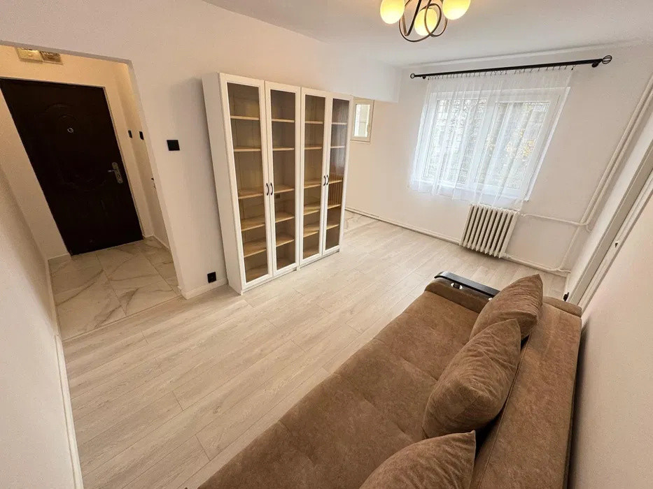 Apartament 2 camere – renovat complet – Podu Roș