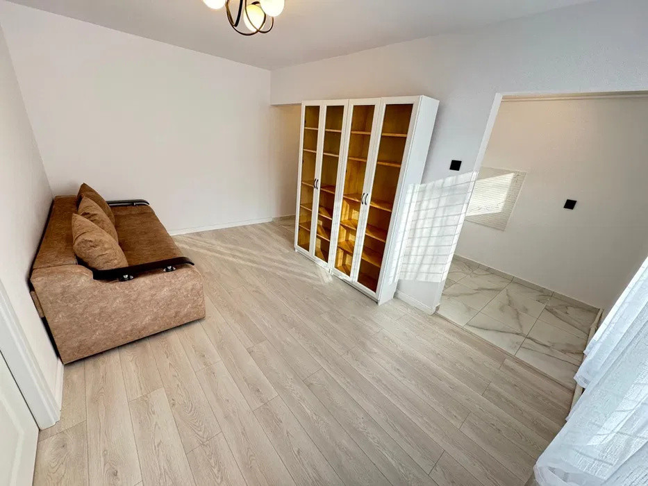 Apartament 2 camere – renovat complet – Podu Roș