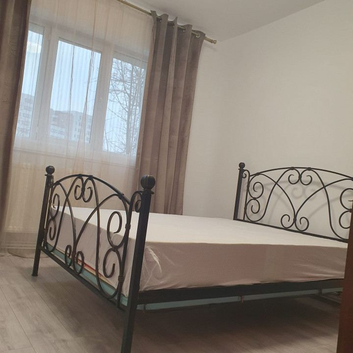 Apartament 2 camere, Tătărași , orientare sudică, etaj 2