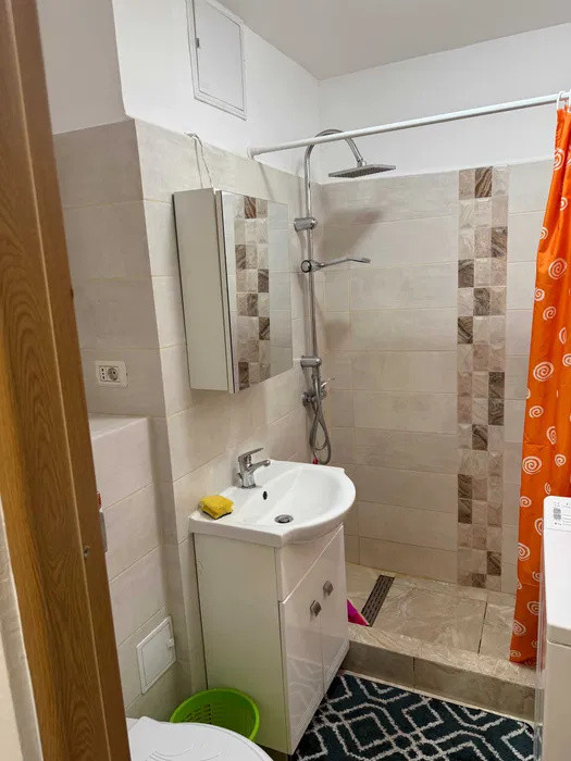 APARTAMENT 1 CAMERA, ETAJ INTERMEDIAR,TATARASI,ZONA LINISTITA