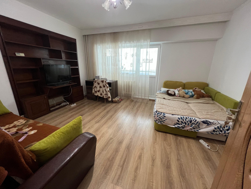 Apartament 1 camera+loc parcare Pacurari- Lukoil