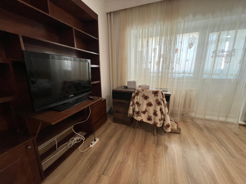 Apartament 1 camera+loc parcare Pacurari- Lukoil