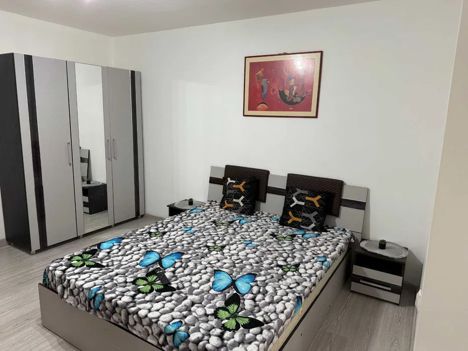 APARTAMENT 1 CAMERA, ETAJ INTERMEDIAR,TATARASI,ZONA LINISTITA