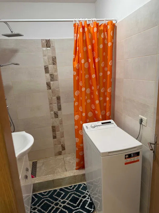 APARTAMENT 1 CAMERA, ETAJ INTERMEDIAR,TATARASI,ZONA LINISTITA