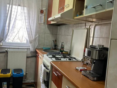 APARTAMENT 3 CAMERE, SEMIDECOMANDAT, MOBILAT SI UTILAT, DACIA, ZONA LIDL