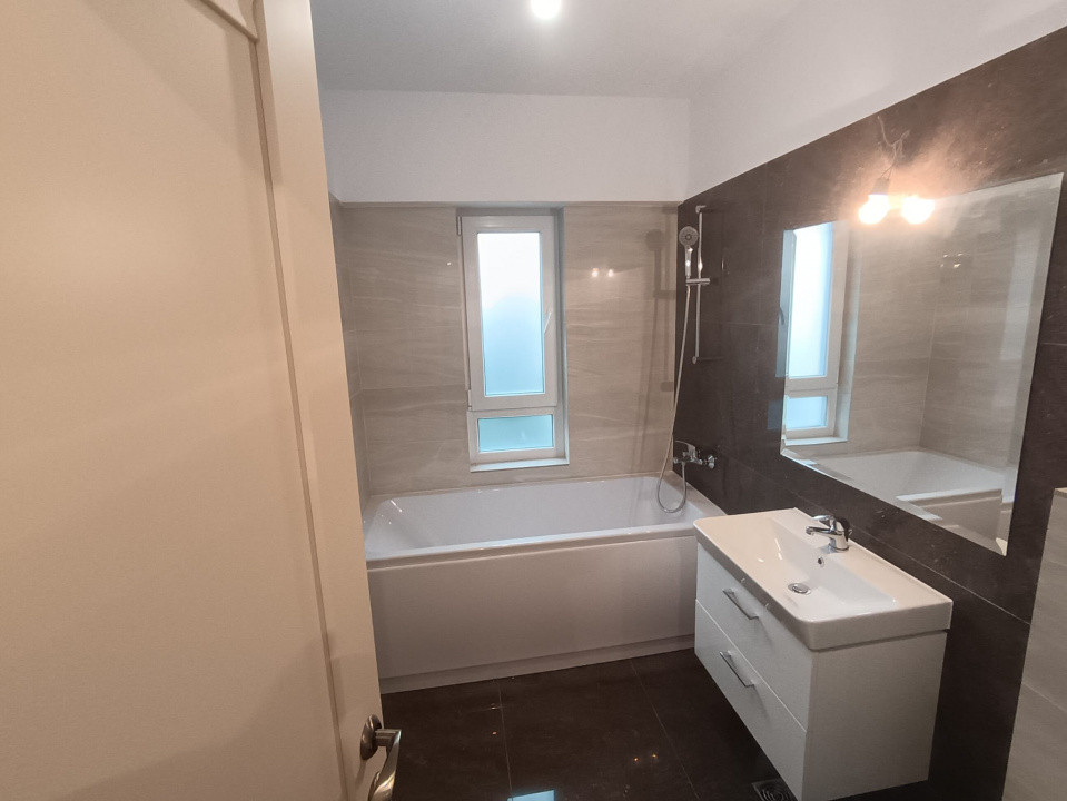 APARTAMENT 3 CAMERE, DECOMANDAT, BLOC NOU, INTABULAT, POPAS PACURARI, COMISION 0