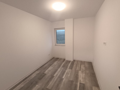 APT 2 CAMERE, BLOC NOU, INTABULAT, ETAJ 1, LOC PARCARE, COMISION ZERO,REDIU