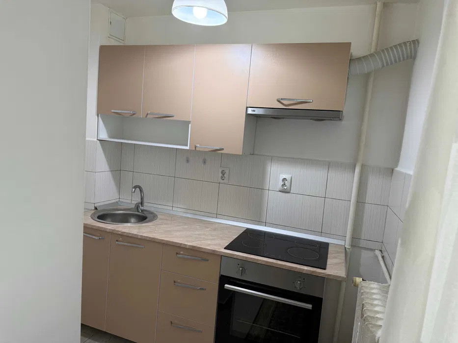 APARTAMENT 1 CAMERA, ETAJ INTERMEDIAR,TATARASI,ZONA LINISTITA