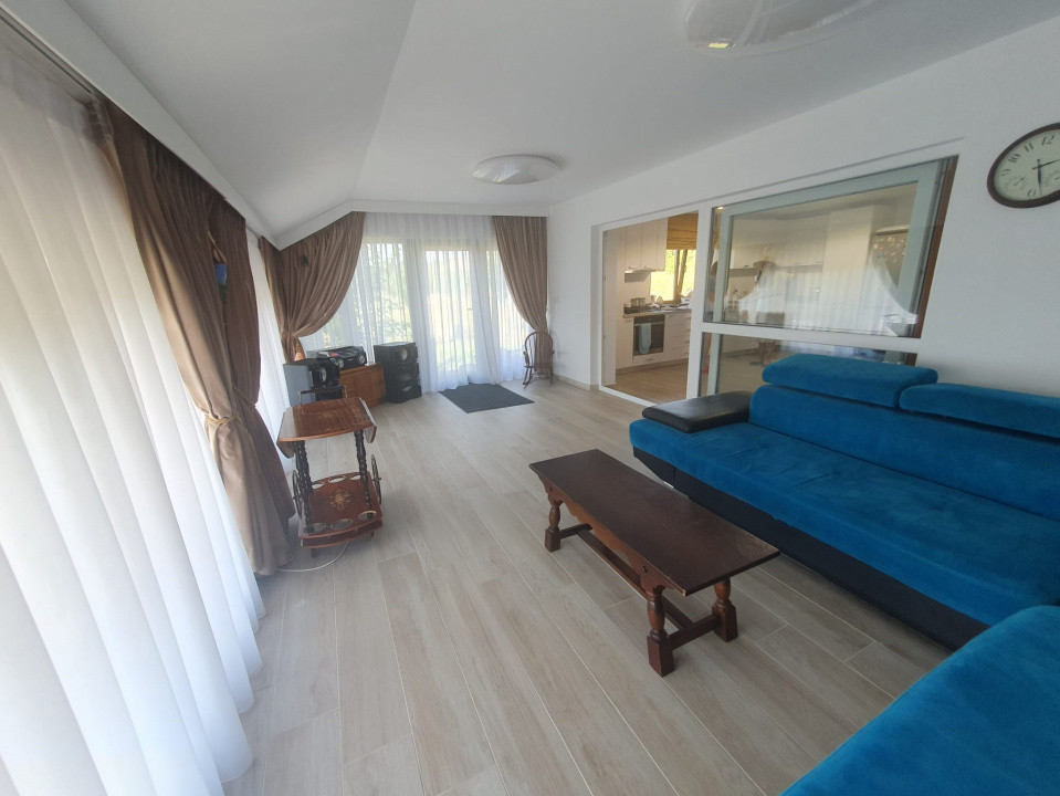 Casa  moderna mobilata cu beci 165mp +3000mp teren Cotnari