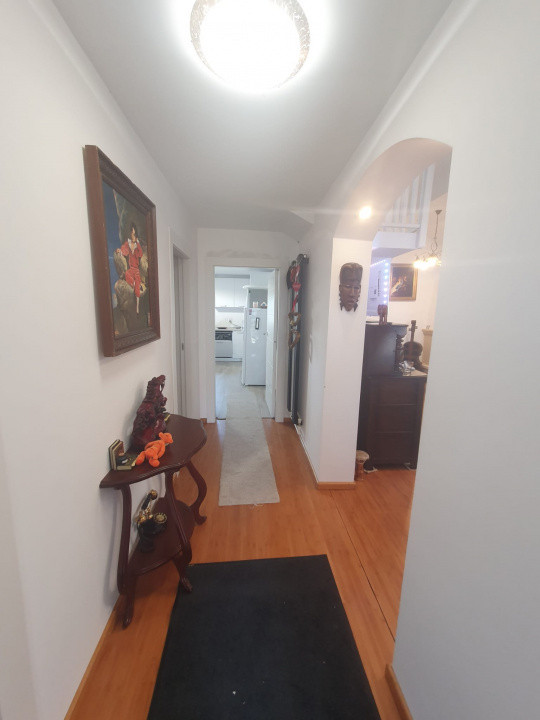 Casa  moderna mobilata cu beci 165mp +3000mp teren Cotnari