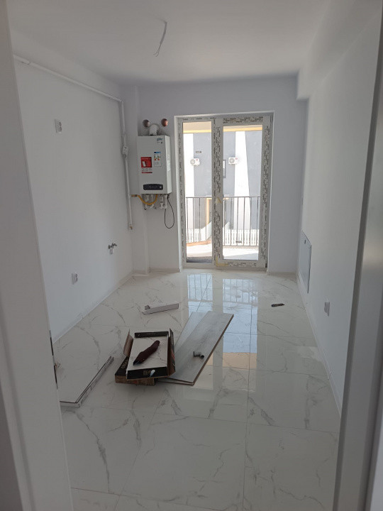 APARTAMENT 2 CAMERE, DECOMANDAT, INTABULAT,BLOC NOU, TERASA 40 MP, PARCARE,REDIU