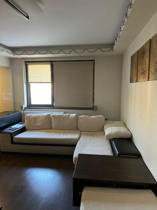 APARTAMENT 2 CAMERE, SEMIDECOMANDAT, PIATA UNIRII