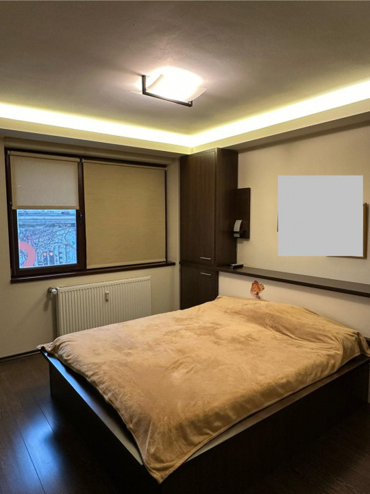 APARTAMENT 2 CAMERE, SEMIDECOMANDAT, PIATA UNIRII