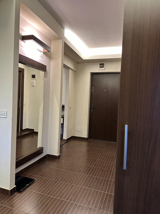 APARTAMENT 2 CAMERE, SEMIDECOMANDAT, PIATA UNIRII
