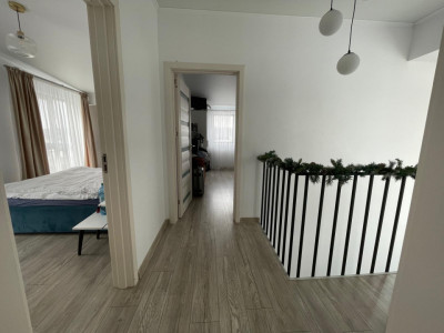 CASA IDIVIDUALA, MOBILATA SI UTILATA PARTIAL, 120 MP , REDIU, NEGOCIABIL