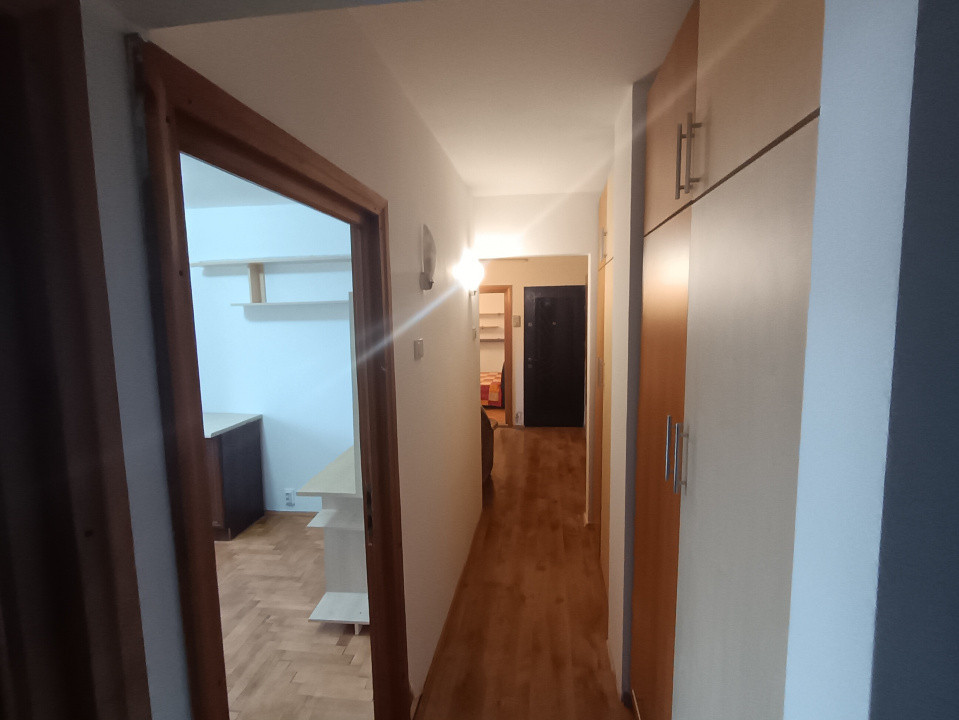 APARTAMENT 3 CAMERE, DECOMANDAT, ETAJ 4 DIN 5, CANTA, MOBILAT SI UTILAT, 1983