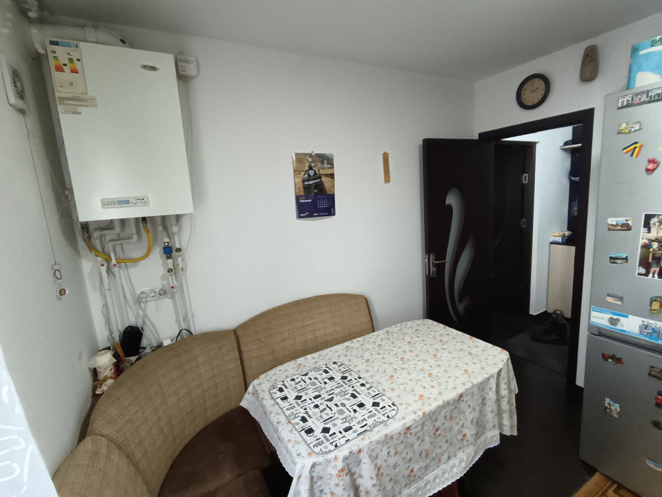 APARTAMENT 2 CAMERE, MOBILAT SI UTILAT, ET.3/4, PODU ROS, RENOVAT RECENT