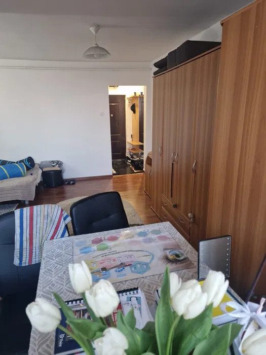 Apartament 1 cameră | Tătărași | 34 mp | Centrală | Balcon | Mobilat 