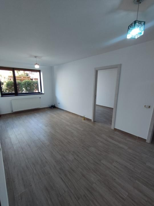 Spatiu 45mp din 2 birouri Centru Independentei UMF 