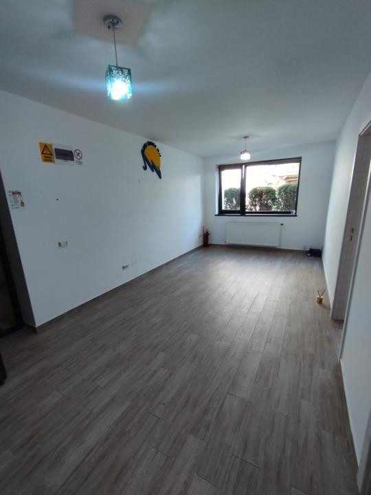 Spatiu 45mp din 2 birouri Centru Independentei UMF 
