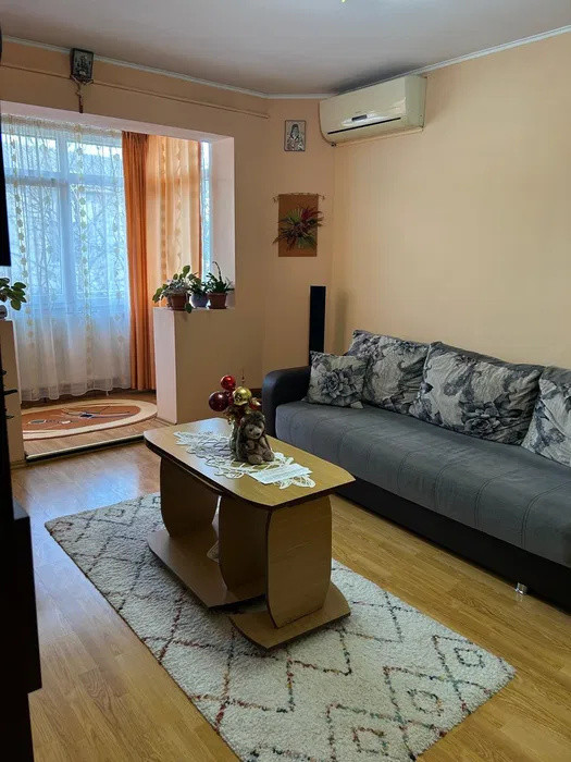 APARTAMENT 3 CAMERE, SEMIDECOMANDAT, MOBILAT SI UTILAT, DACIA, ZONA LIDL