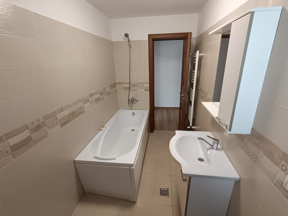 APARTAMENT 2 CAMERE, BLOC NOU, LOC PARCARE, VALEA LUPULUI