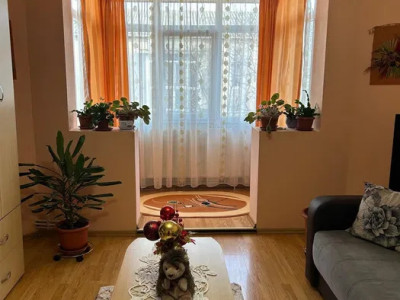 APARTAMENT 3 CAMERE, SEMIDECOMANDAT, MOBILAT SI UTILAT, DACIA, ZONA LIDL