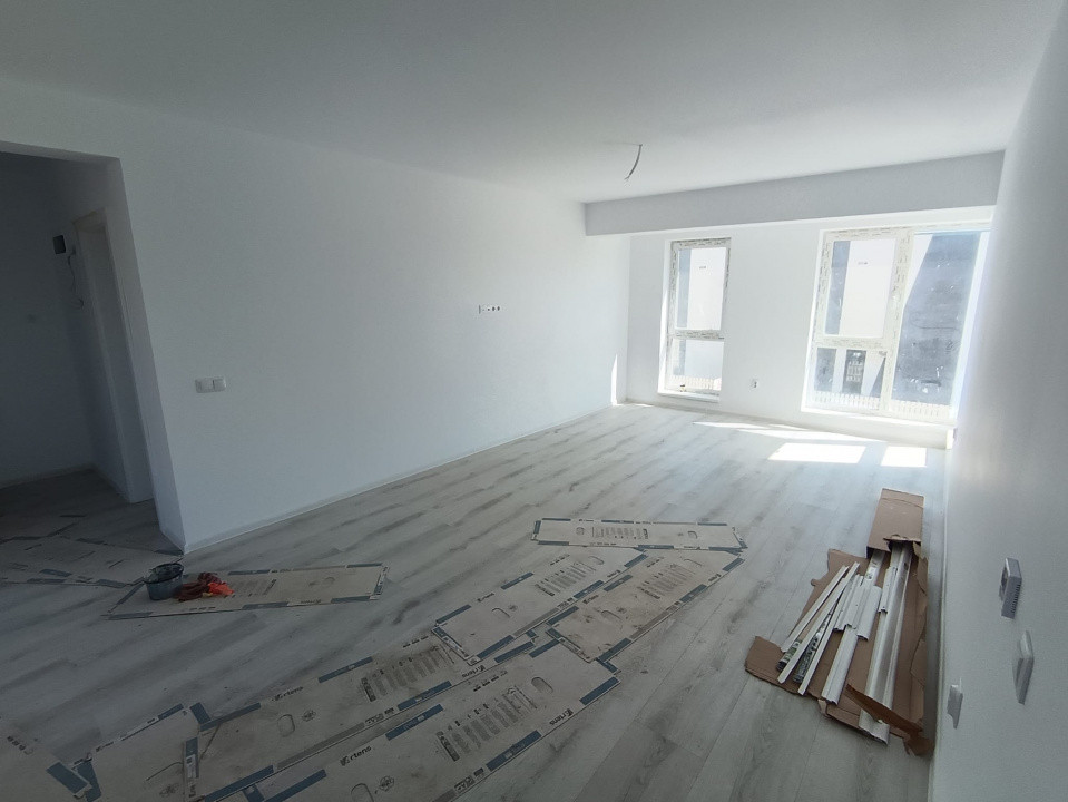 APARTAMENT 2 CAMERE, DECOMANDAT, INTABULAT,BLOC NOU, TERASA 40 MP, PARCARE,REDIU