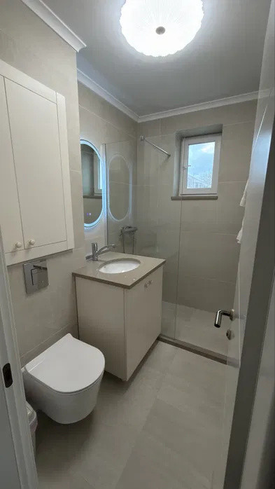 APARTAMENT 3 CAMERE, MOBILAT SI UTILAT, SUPER COPOU, RENOVAT 2025, TOTUL NOU