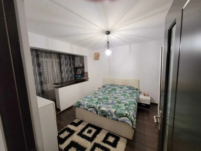 APARTAMENT 3 CAMERE PODU ROS, ETAJUL 1
