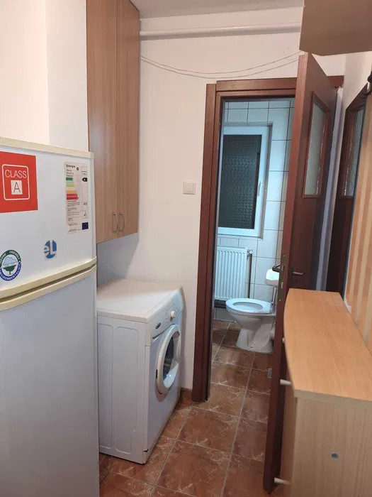 Garsonieră de închiriat – zonă Gară / Central