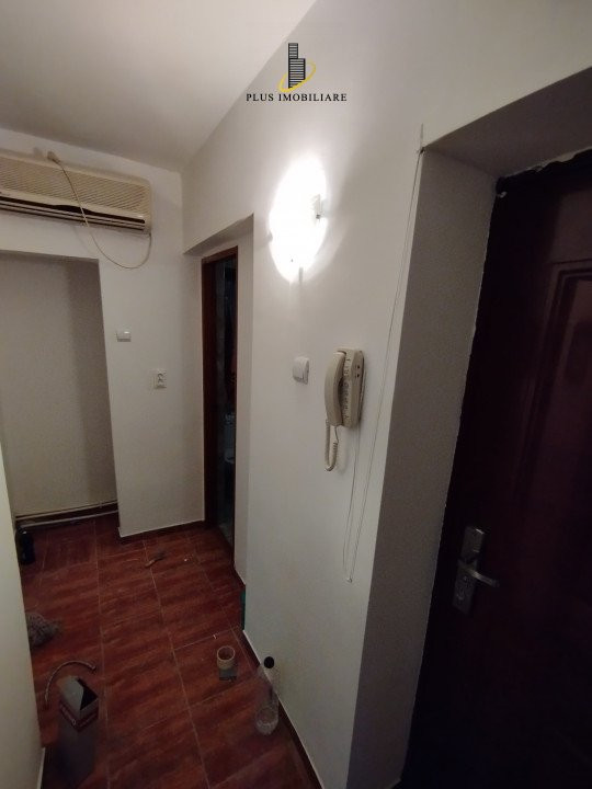 Apartament 1 camera decomandat Pacurari -Alpha Bank- Scoala Elena Cuza