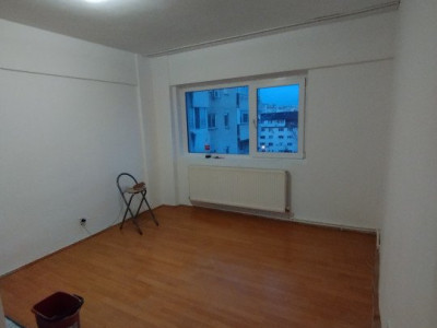 Apartament 1 camera decomandat Pacurari -Alpha Bank- Scoala Elena Cuza