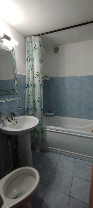 APARTAMENT 2 CAMERE, DECOMANDAT, MOBILAT SI UTILAT, TUDOR 