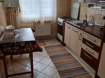 APARTAMENT 2 CAMERE, DECOMANDAT, MOBILAT SI UTILAT, TUDOR 