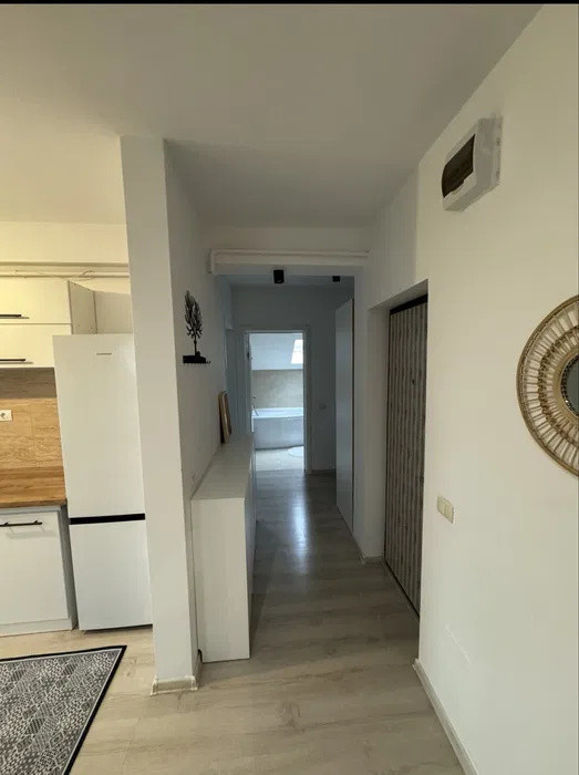 APARTAMENT 2 CAMERE, MOBILAT UTILAT, LOC PARCARE, BLOC NOU, PACURARI-REDIU