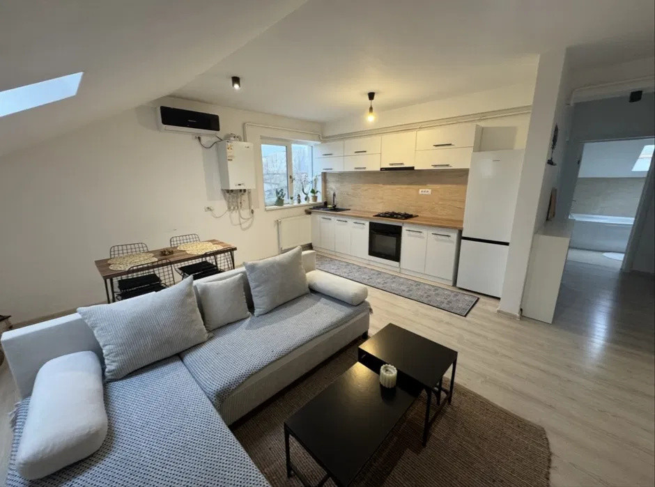 APARTAMENT 2 CAMERE, MOBILAT UTILAT, LOC PARCARE, BLOC NOU, PACURARI-REDIU