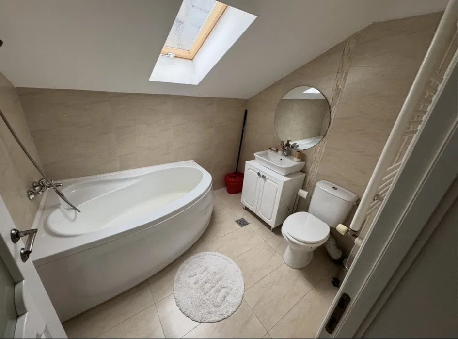 APARTAMENT 2 CAMERE, MOBILAT UTILAT, LOC PARCARE, BLOC NOU, PACURARI-REDIU