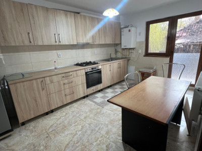 APARTAMENT 2 CAMERE, DECOMANDAT, BLOC NOU, MOBILAT SI UTILAT,