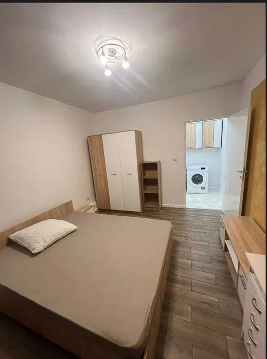 APARTAMENT 2 CAMERE, ETAJ 1, PODU ROS