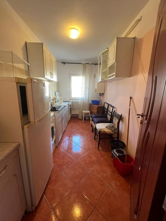Apartament 2 camere decomandat Gara - BRD
