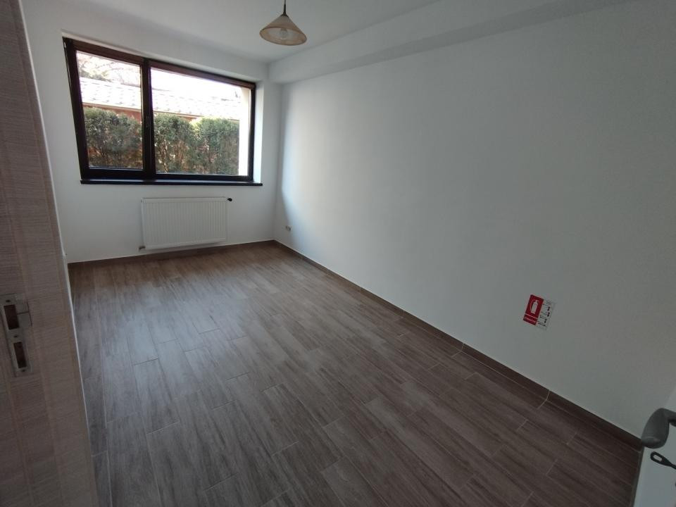 Spatiu 45mp din 2 birouri Centru Independentei UMF 