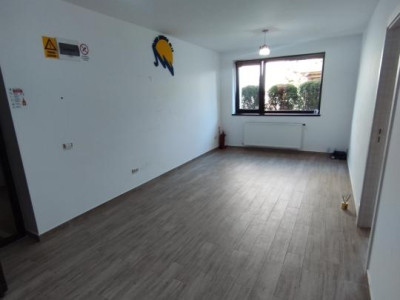 Spatiu 45mp din 2 birouri Centru Independentei UMF 