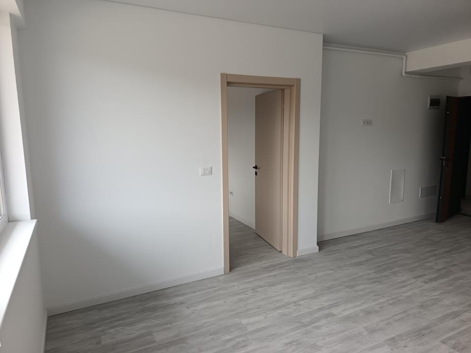 APARTAMENT 1 CAMERA, ETAJUL 2, VISANI ,ZONA LINISTITA,BLOC NOU