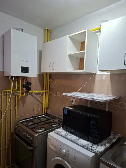 Garsonieră Tatarasi .complet mobilată și utilată, etajul 1