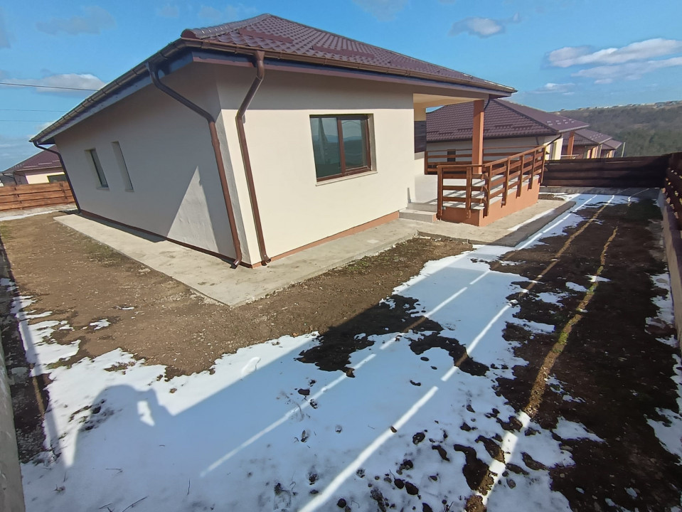 CASA SINGLE DEOSEBITA 4 CAMERE,VALEA LUPULUI ,IASI