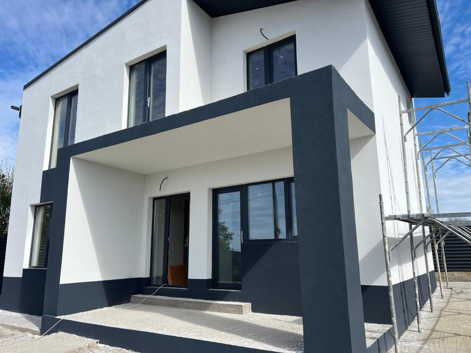 Casa 4 camere Rediu-Horlesti 