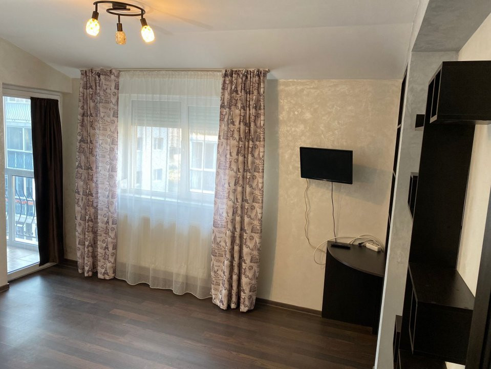 Apartament 2 camere decomandat mobilat 2 balcoane boxa+parcare Popas Pacurari