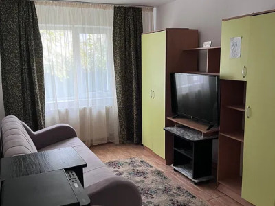 APARTAMENT 2 CAMERE, SEMIDECOMANDAT, BLOC FARA RISC