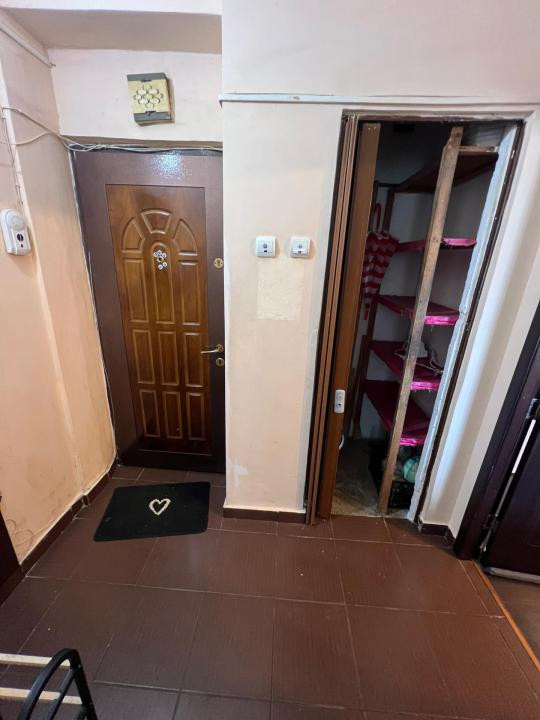 Apartament 2 camere etaj 2 Cantemir - Gara Nicolina